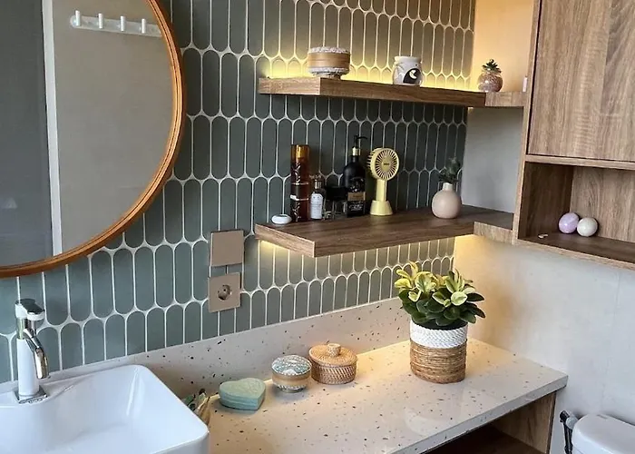Samadelle - New Stylish Coastal *